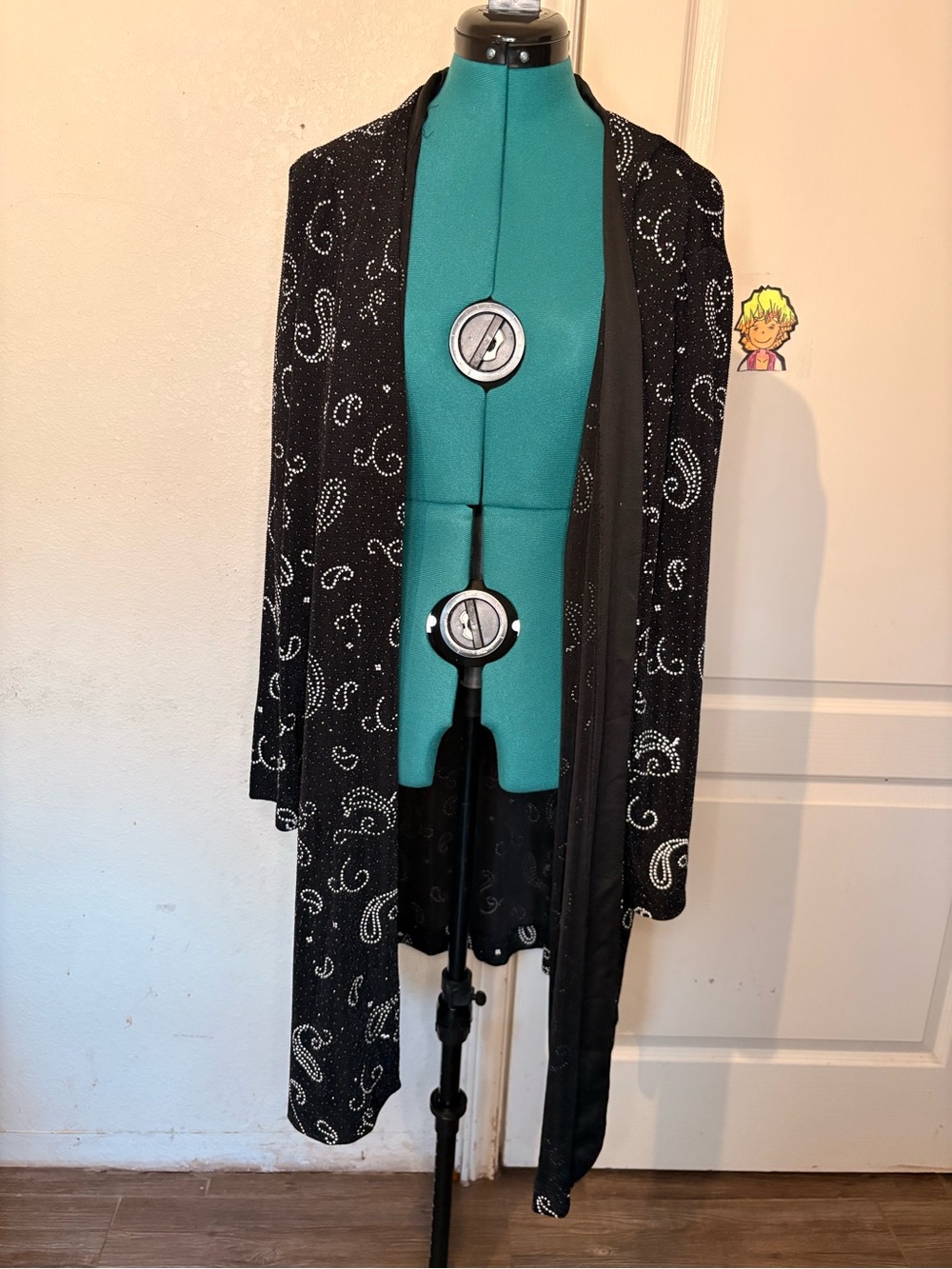 Alex Evenings Black Paisley Sparkle Open-Front Cape Cardigan